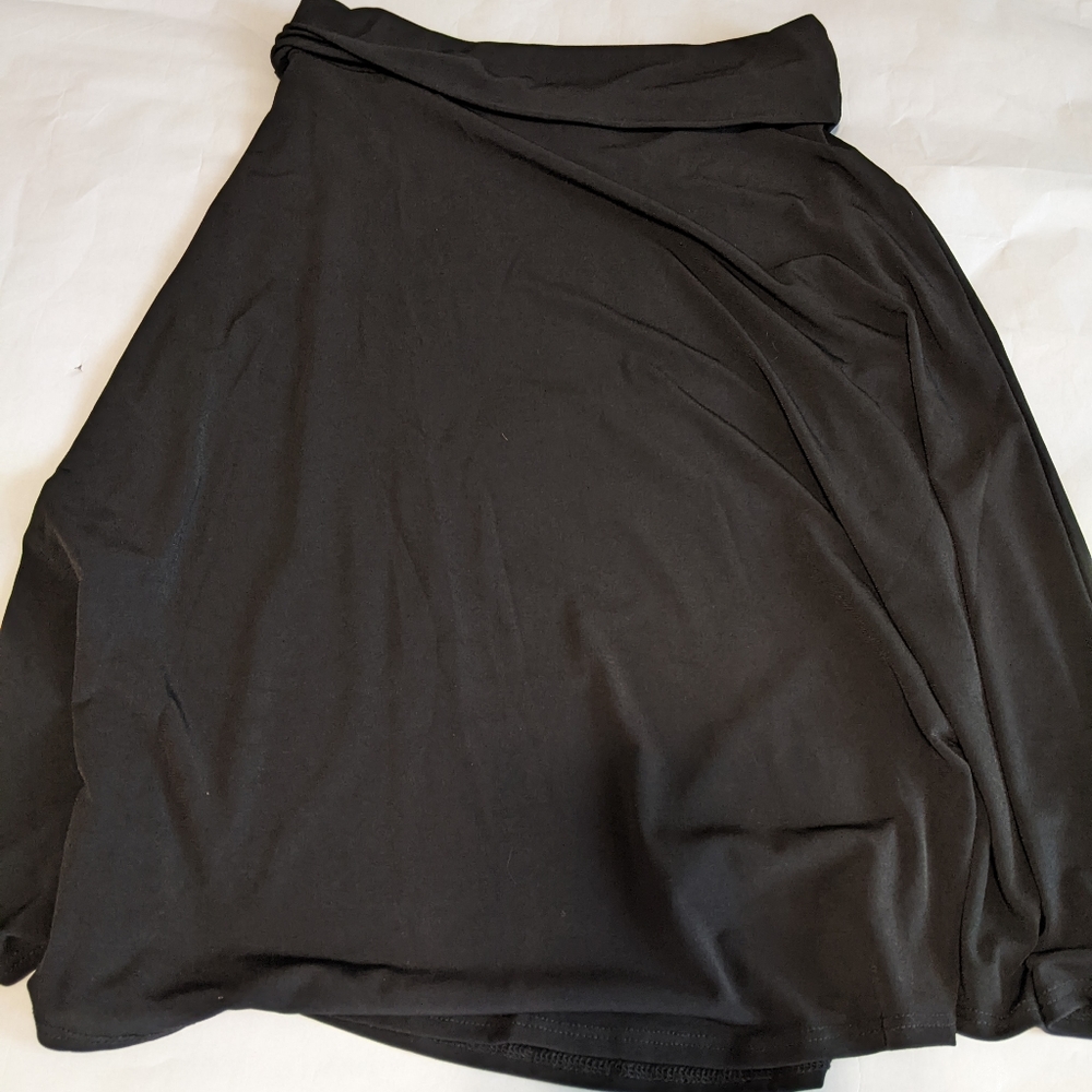 2 LuLaRoe Azure Skirts
